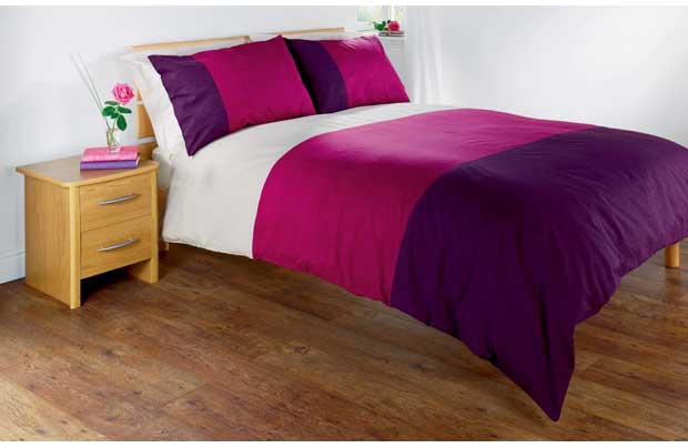 Image of Kingsize Duvet cover set (Plum)